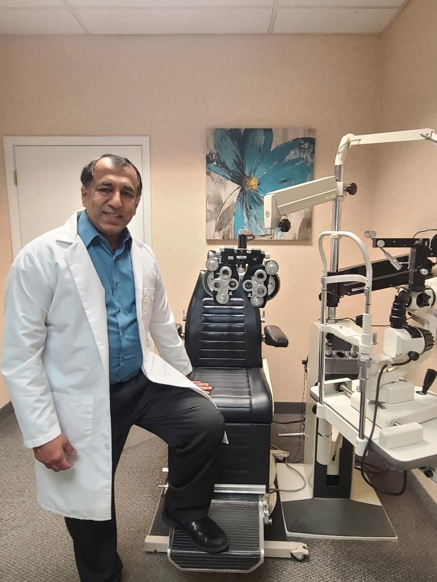Dr. Deepak Gupta of Whelpley & Paul in Webster